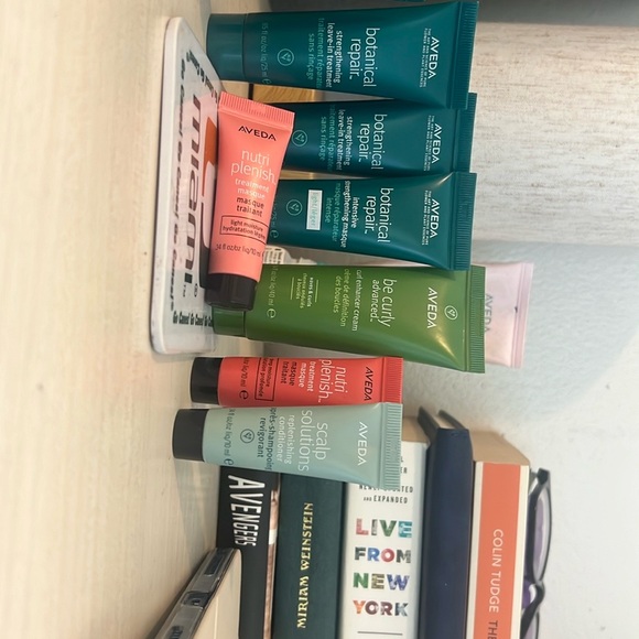 Aveda Goodies - Picture 4 of 4